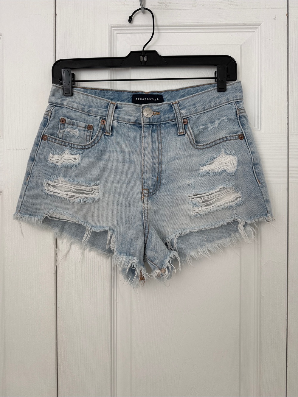 Aeropostale High Rise Shorty Light Blue Distressed Denim Cutoff Shorts. Size 4